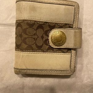 Authentic white coach wallet